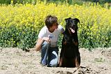 ADULTE ET CHIEN 323